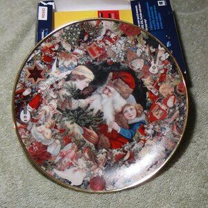 1992 Victorian Christmas Memories Plate Collection, "A Visit From St Nicholas"